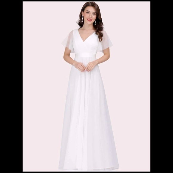 Elegant White Dress - Picture 10 of 15